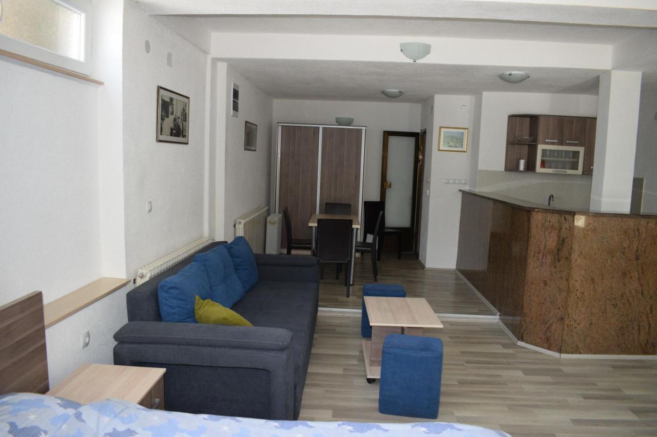 Apartments Smakoski Ohrid Bagian luar foto